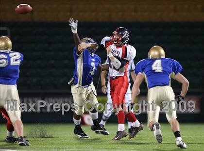Thumbnail 1 in Webster-Schroeder vs. North Tonawanda (NYSPHSAA Class AA Quarterfinal) photogallery.