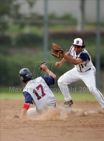 Thumbnail 3 in Capistrano Valley Christian @ St. Margaret's photogallery.