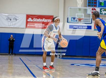 Thumbnail 1 in Simeon vs Duncanville photogallery.