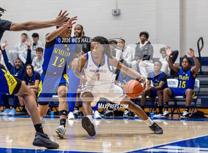 Thumbnail 2 in Simeon vs Duncanville photogallery.