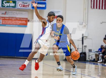 Thumbnail 3 in Simeon vs Duncanville photogallery.