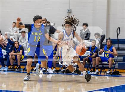 Thumbnail 3 in Simeon vs Duncanville photogallery.