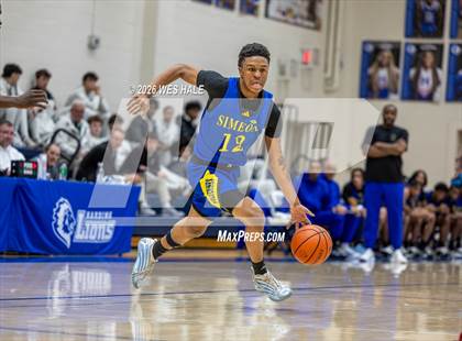 Thumbnail 3 in Simeon vs Duncanville photogallery.