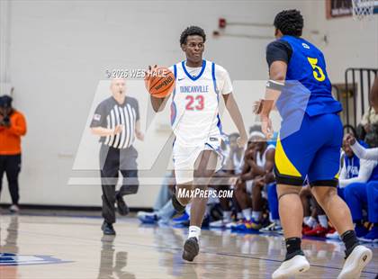 Thumbnail 2 in Simeon vs Duncanville photogallery.