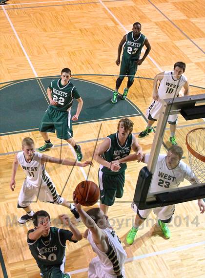 Thumbnail 2 in Reeths-Puffer vs. Zeeland West photogallery.