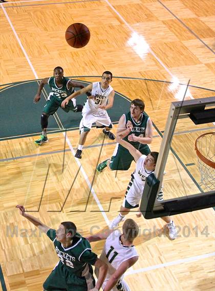 Thumbnail 2 in Reeths-Puffer vs. Zeeland West photogallery.