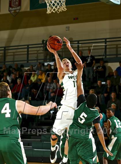 Thumbnail 2 in Reeths-Puffer vs. Zeeland West photogallery.