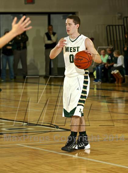 Thumbnail 1 in Reeths-Puffer vs. Zeeland West photogallery.