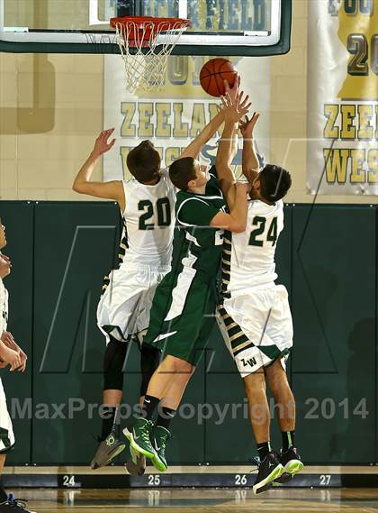 Thumbnail 3 in Reeths-Puffer vs. Zeeland West photogallery.
