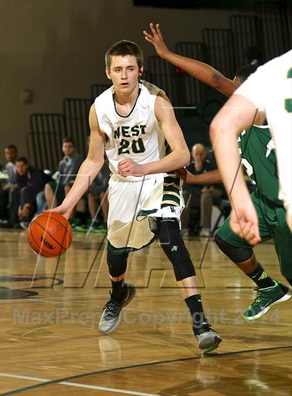 Thumbnail 1 in Reeths-Puffer vs. Zeeland West photogallery.