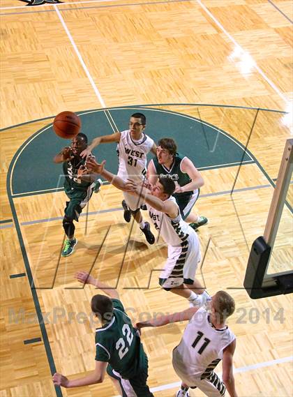 Thumbnail 3 in Reeths-Puffer vs. Zeeland West photogallery.