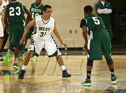 Thumbnail 1 in Reeths-Puffer vs. Zeeland West photogallery.