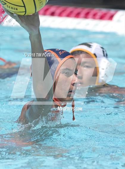 Thumbnail 3 in Roosevelt vs Lakeside photogallery.