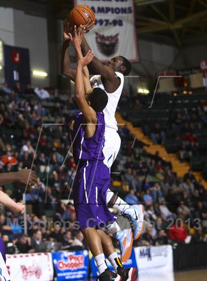Thumbnail 1 in Bishop Kearney vs. Troy (NYSPHSAA Class AA Semifinal) photogallery.