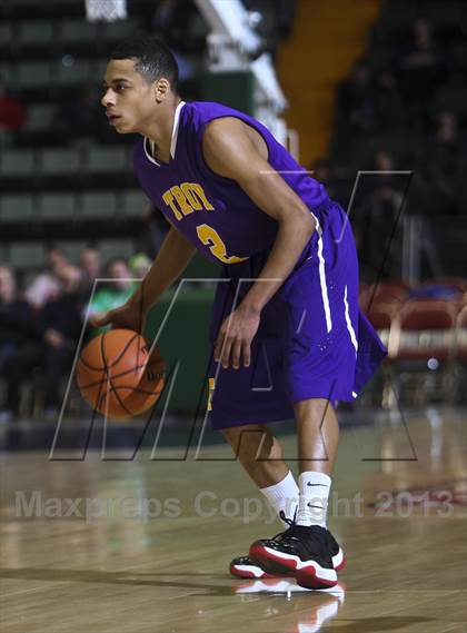 Thumbnail 3 in Bishop Kearney vs. Troy (NYSPHSAA Class AA Semifinal) photogallery.