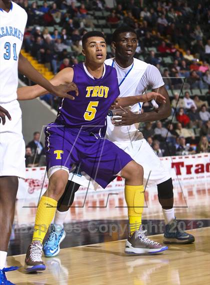Thumbnail 2 in Bishop Kearney vs. Troy (NYSPHSAA Class AA Semifinal) photogallery.