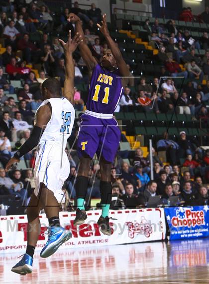Thumbnail 3 in Bishop Kearney vs. Troy (NYSPHSAA Class AA Semifinal) photogallery.