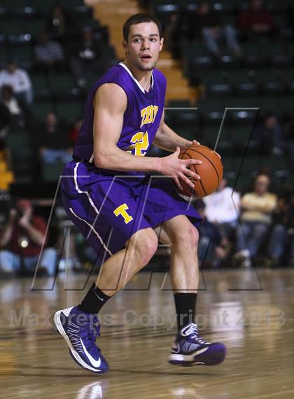 Thumbnail 1 in Bishop Kearney vs. Troy (NYSPHSAA Class AA Semifinal) photogallery.