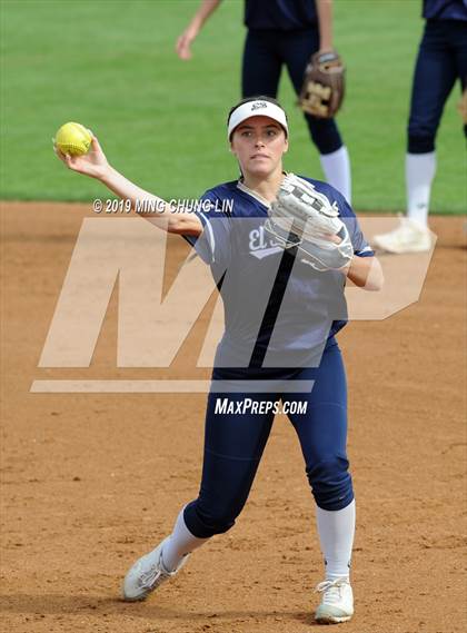 Thumbnail 3 in El Segundo vs. Godinez Fundamental (CIF SS D4 Final) photogallery.