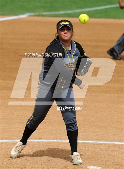 Thumbnail 3 in El Segundo vs. Godinez Fundamental (CIF SS D4 Final) photogallery.