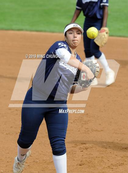 Thumbnail 2 in El Segundo vs. Godinez Fundamental (CIF SS D4 Final) photogallery.