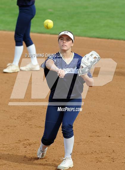 Thumbnail 2 in El Segundo vs. Godinez Fundamental (CIF SS D4 Final) photogallery.
