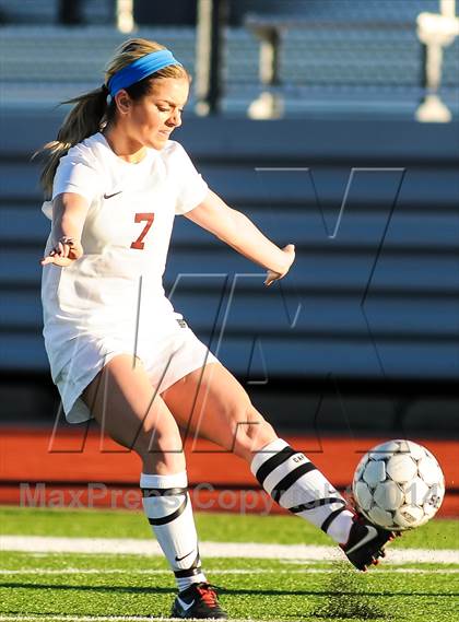 Thumbnail 1 in Rowlett vs Berkner (Wylie ISD Winter Classic) photogallery.