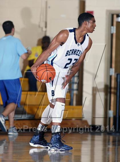 Thumbnail 1 in Port Charlotte vs. Berkeley Prep (City of Palms Classic) photogallery.