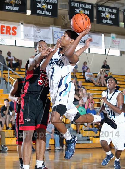 Thumbnail 3 in Port Charlotte vs. Berkeley Prep (City of Palms Classic) photogallery.