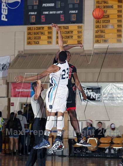 Thumbnail 1 in Port Charlotte vs. Berkeley Prep (City of Palms Classic) photogallery.