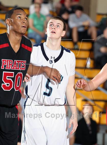 Thumbnail 1 in Port Charlotte vs. Berkeley Prep (City of Palms Classic) photogallery.