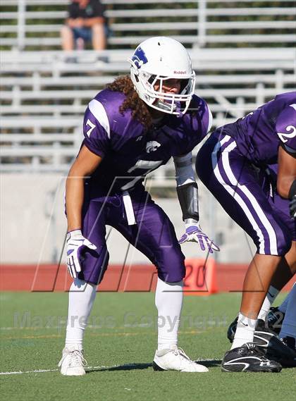 Thumbnail 2 in Franklin vs. Thousand Oaks (Battle for Veterans) photogallery.