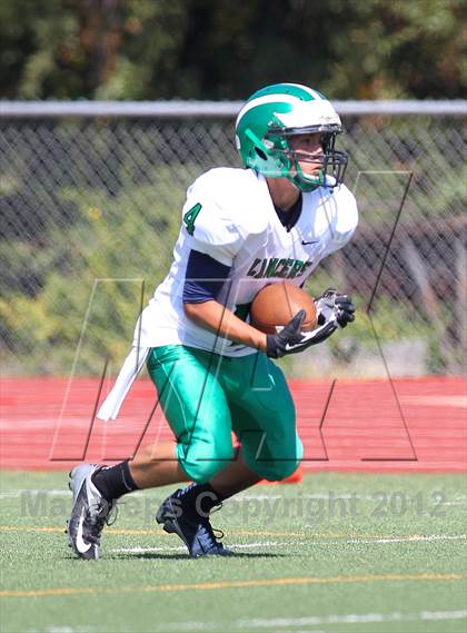 Thumbnail 2 in Franklin vs. Thousand Oaks (Battle for Veterans) photogallery.