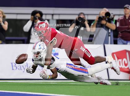 Thumbnail 3 in North Shore vs. Duncanville (UIL Football 6A D1 Finals) photogallery.