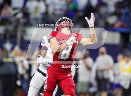 Thumbnail 2 in North Shore vs. Duncanville (UIL Football 6A D1 Finals) photogallery.