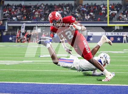 Thumbnail 2 in North Shore vs. Duncanville (UIL Football 6A D1 Finals) photogallery.