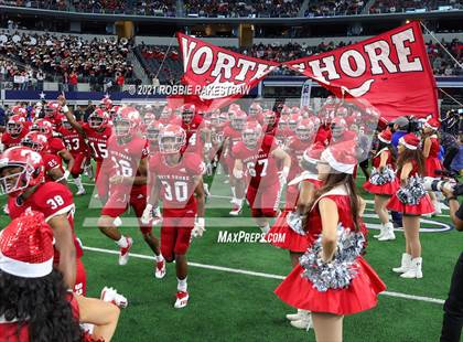 Thumbnail 2 in North Shore vs. Duncanville (UIL Football 6A D1 Finals) photogallery.
