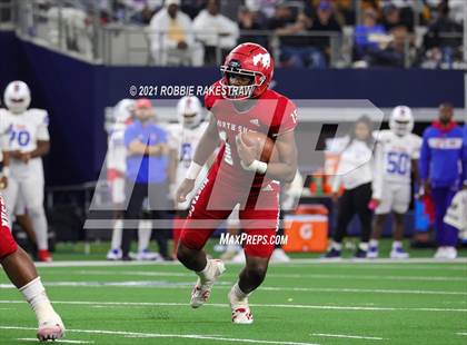 Thumbnail 1 in North Shore vs. Duncanville (UIL Football 6A D1 Finals) photogallery.