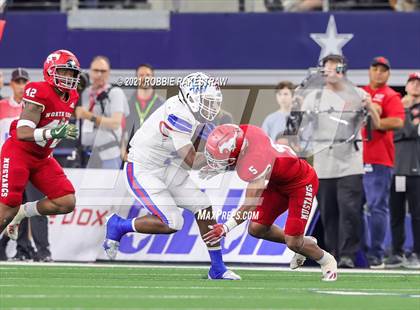 Thumbnail 2 in North Shore vs. Duncanville (UIL Football 6A D1 Finals) photogallery.