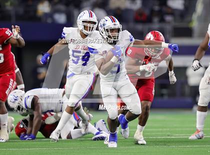 Thumbnail 3 in North Shore vs. Duncanville (UIL Football 6A D1 Finals) photogallery.