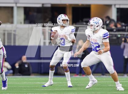 Thumbnail 1 in North Shore vs. Duncanville (UIL Football 6A D1 Finals) photogallery.