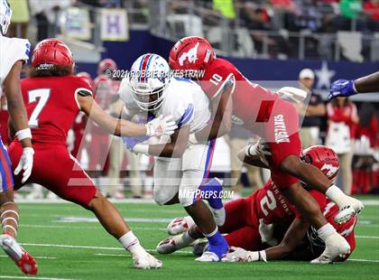 Thumbnail 1 in North Shore vs. Duncanville (UIL Football 6A D1 Finals) photogallery.