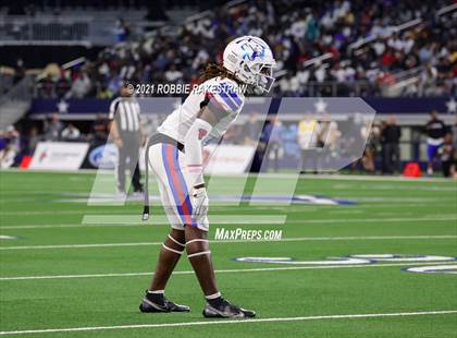 Thumbnail 3 in North Shore vs. Duncanville (UIL Football 6A D1 Finals) photogallery.