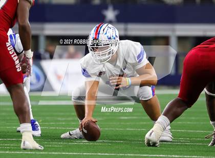 Thumbnail 1 in North Shore vs. Duncanville (UIL Football 6A D1 Finals) photogallery.