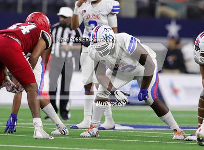 Thumbnail 2 in North Shore vs. Duncanville (UIL Football 6A D1 Finals) photogallery.