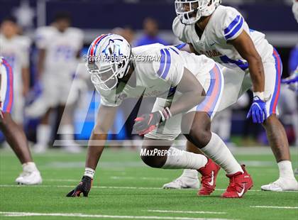 Thumbnail 1 in North Shore vs. Duncanville (UIL Football 6A D1 Finals) photogallery.