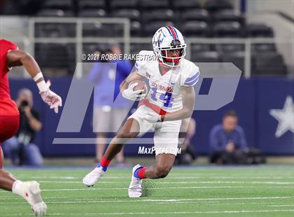 Thumbnail 3 in North Shore vs. Duncanville (UIL Football 6A D1 Finals) photogallery.