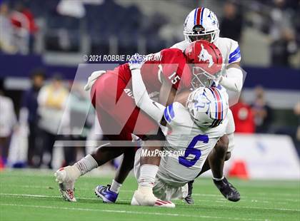 Thumbnail 1 in North Shore vs. Duncanville (UIL Football 6A D1 Finals) photogallery.