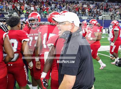 Thumbnail 3 in North Shore vs. Duncanville (UIL Football 6A D1 Finals) photogallery.