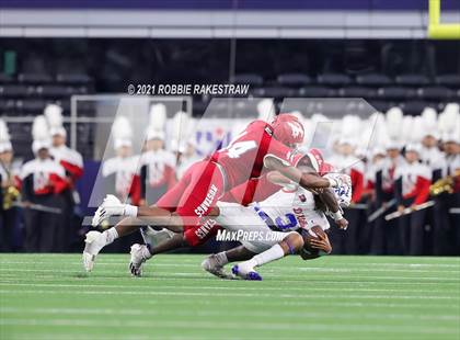 Thumbnail 1 in North Shore vs. Duncanville (UIL Football 6A D1 Finals) photogallery.